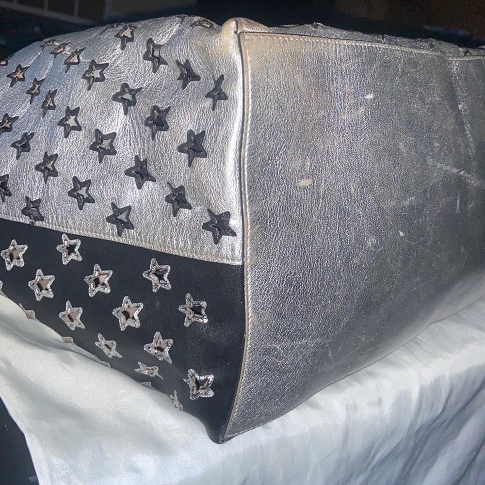 /traded/Jimmy Choo: Sofia, Pimlico Star ⭐️ Punching 🥊 Tote Bag Silver &Black - Picture 12 of 16